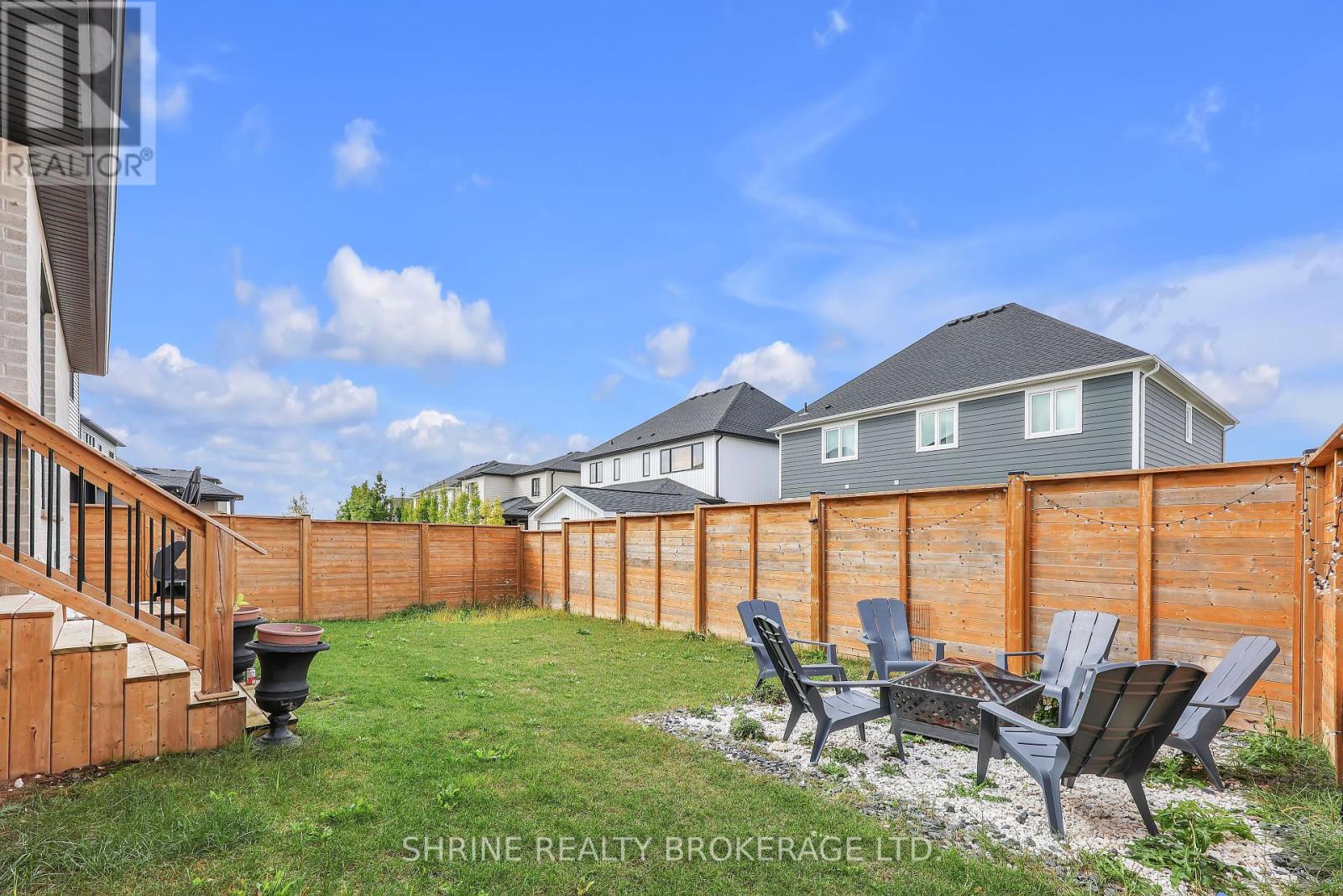 1866 Fountain Grass Drive, London South, Ontario  N6K 0K7 - Photo 47 - X12430170