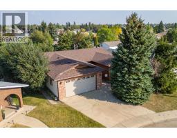 4305 74 Street Duggan Park, Camrose, Ca