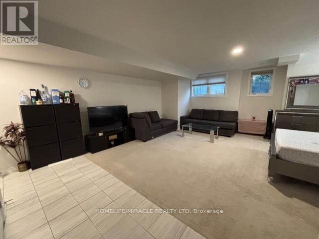 33 - 181 Parktree Drive, Vaughan, Ontario  L6A 5B1 - Photo 17 - N12427219