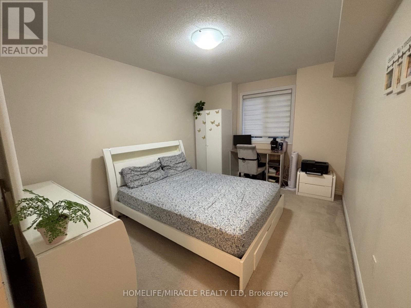 33 - 181 Parktree Drive, Vaughan, Ontario  L6A 5B1 - Photo 24 - N12427219