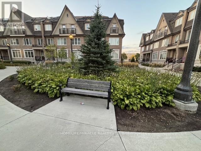 33 - 181 Parktree Drive, Vaughan, Ontario  L6A 5B1 - Photo 3 - N12427219