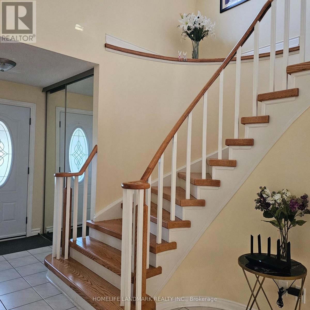 3666 Sawmill Valley Drive, Mississauga, Ontario  L5L 2P6 - Photo 12 - W12427447