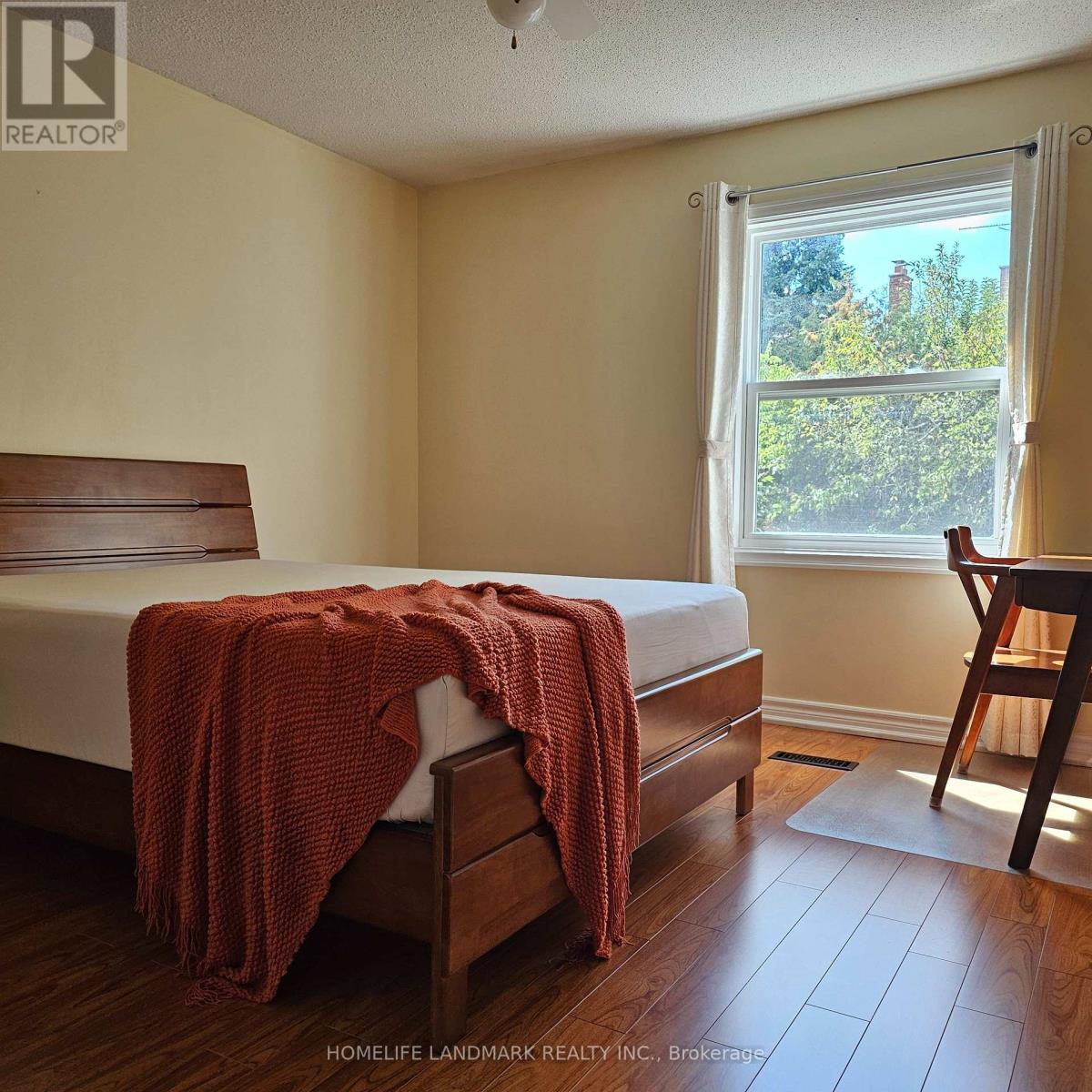 3666 Sawmill Valley Drive, Mississauga, Ontario  L5L 2P6 - Photo 15 - W12427447