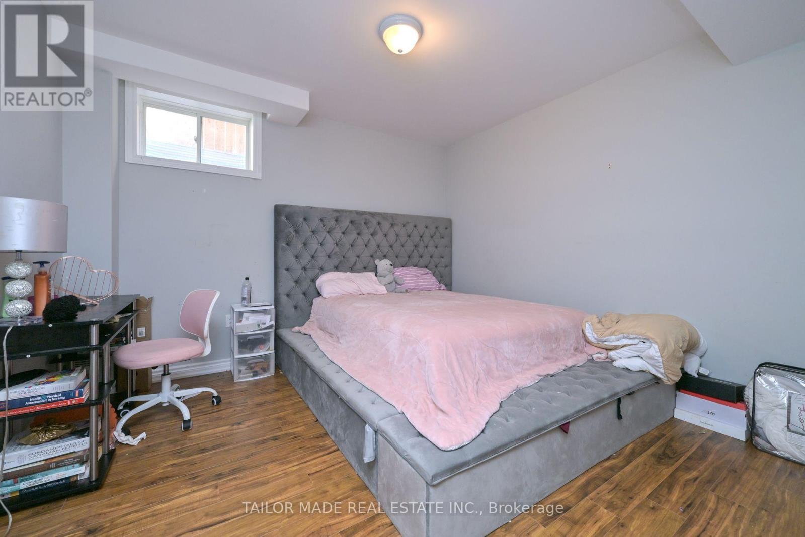 73 Morrison Avenue, New Tecumseth, Ontario  L9R 0H5 - Photo 36 - N12430171