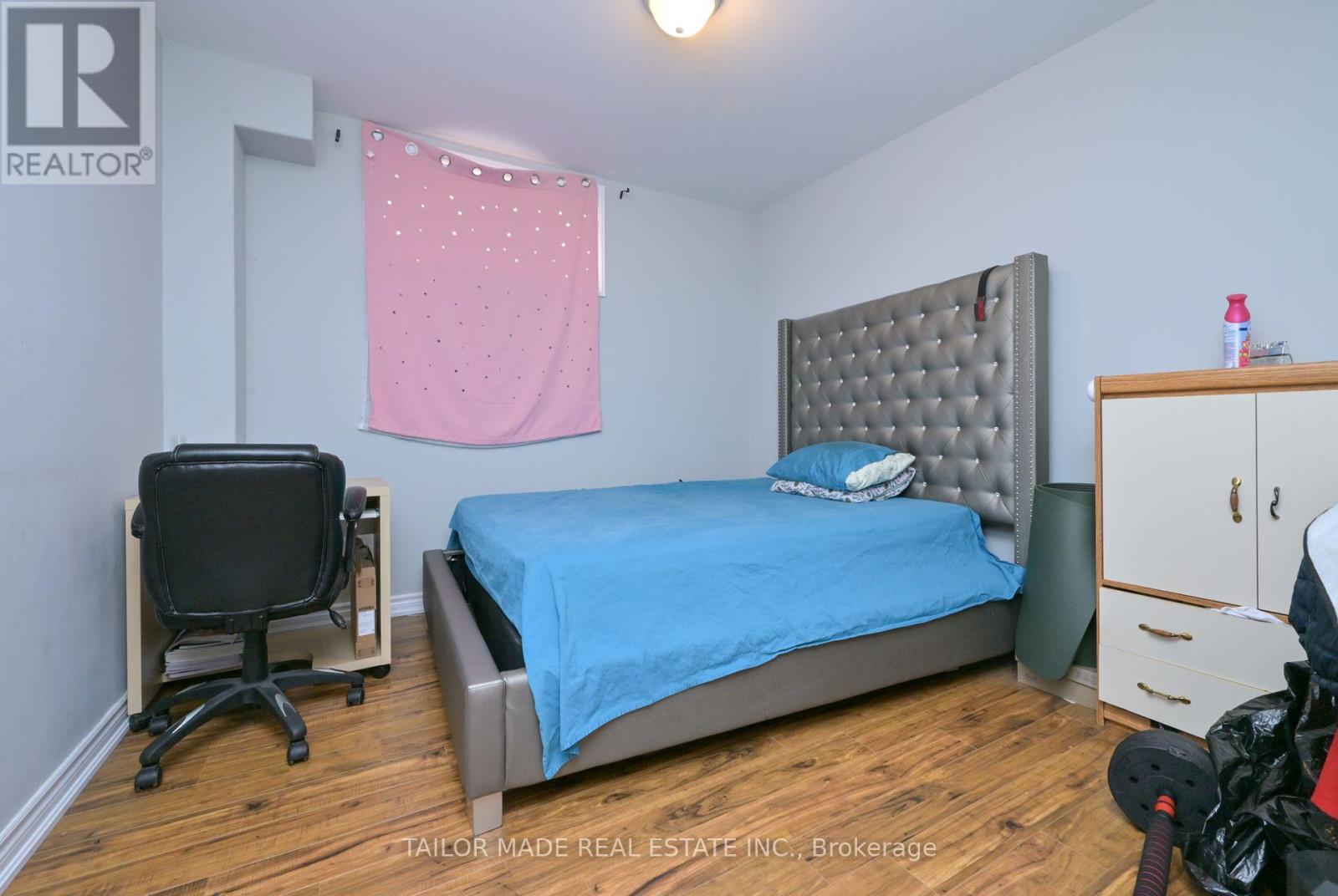 73 Morrison Avenue, New Tecumseth, Ontario  L9R 0H5 - Photo 37 - N12430171
