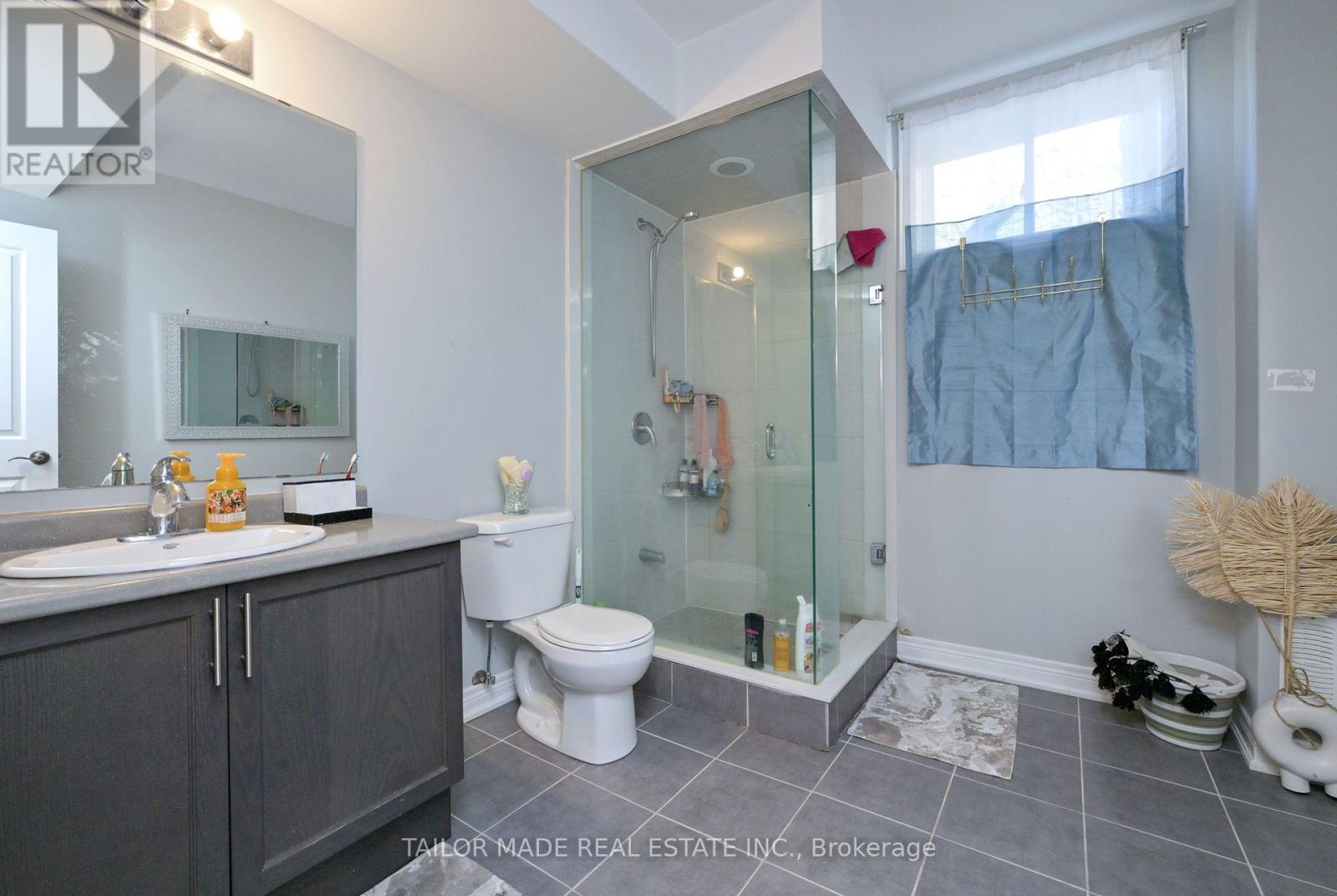 73 Morrison Avenue, New Tecumseth, Ontario  L9R 0H5 - Photo 38 - N12430171