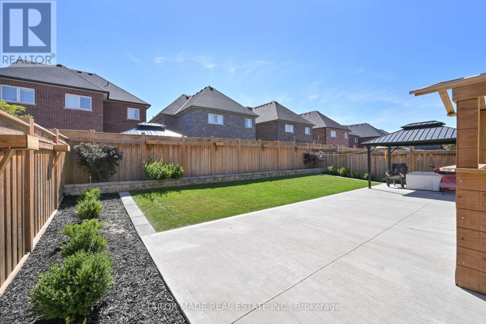 73 Morrison Avenue, New Tecumseth, Ontario  L9R 0H5 - Photo 41 - N12430171