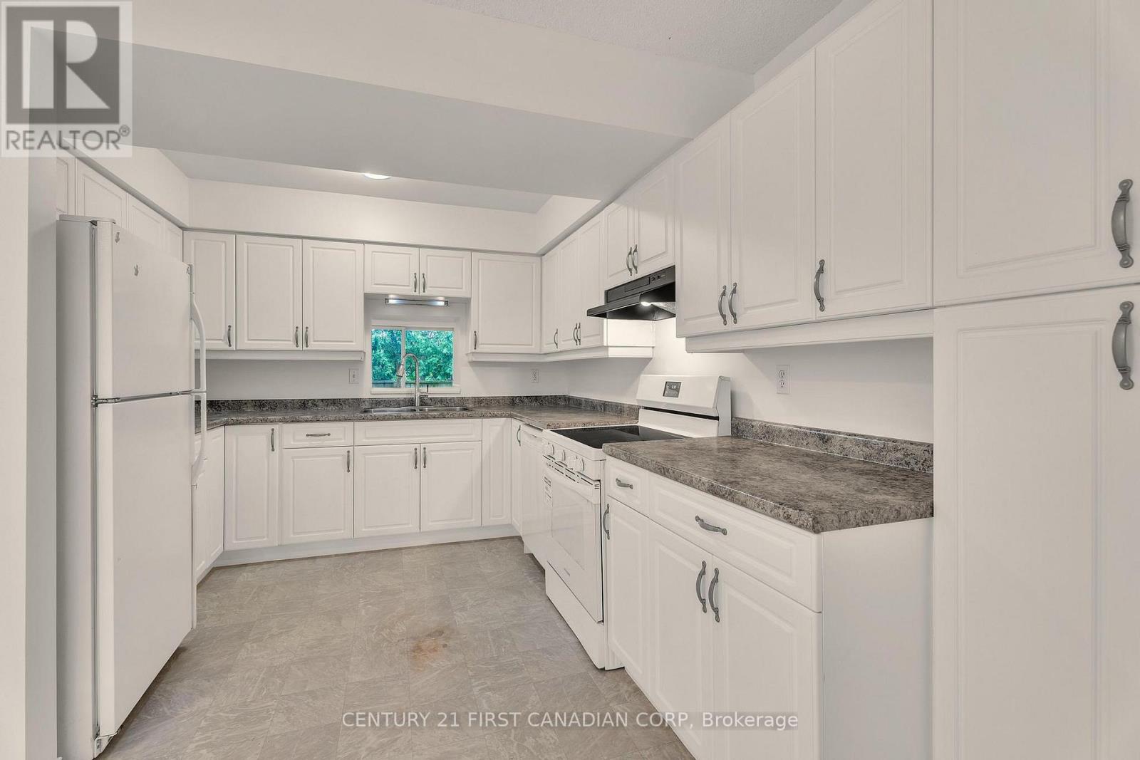 89 - 9 Ailsa Place, London South, Ontario  N5Z 4Z6 - Photo 13 - X12430179
