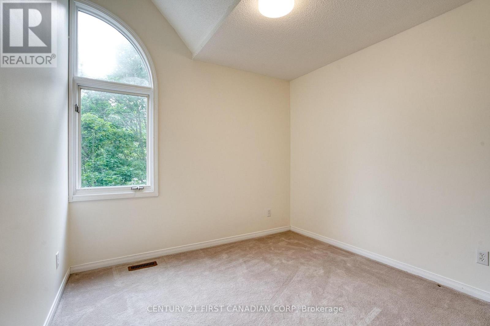 89 - 9 Ailsa Place, London South, Ontario  N5Z 4Z6 - Photo 28 - X12430179