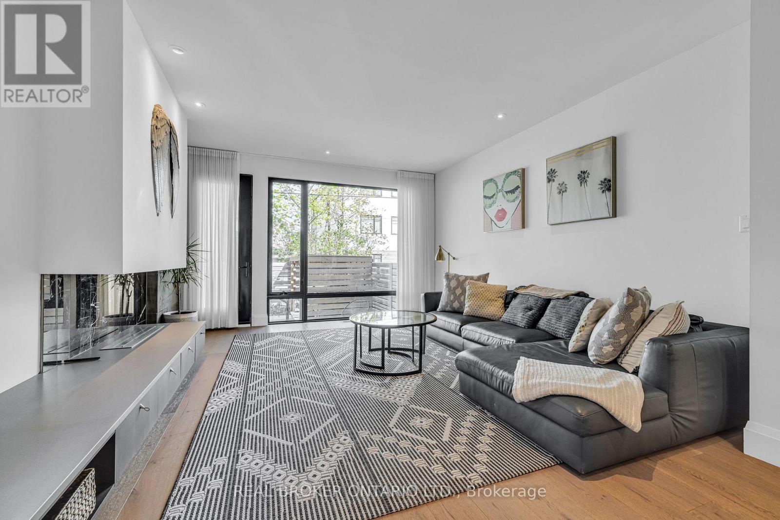 287 Dovercourt Avenue, Ottawa, Ontario  K1Z 7H4 - Photo 10 - X12430176