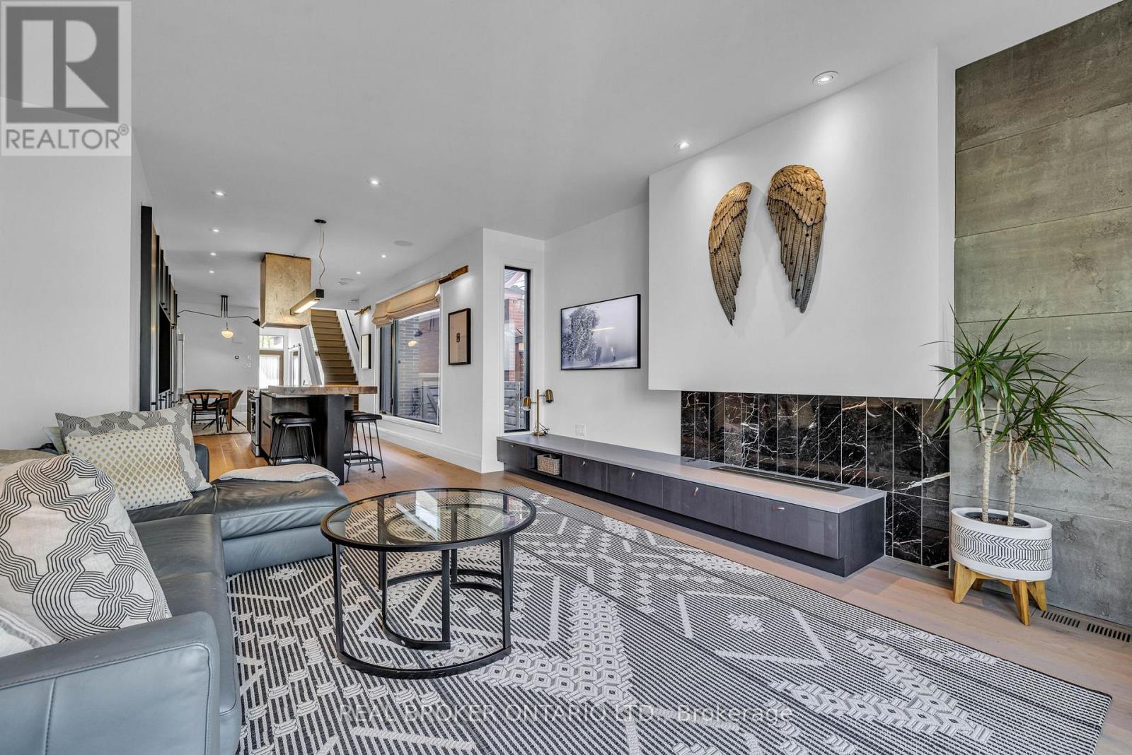287 Dovercourt Avenue, Ottawa, Ontario  K1Z 7H4 - Photo 12 - X12430176