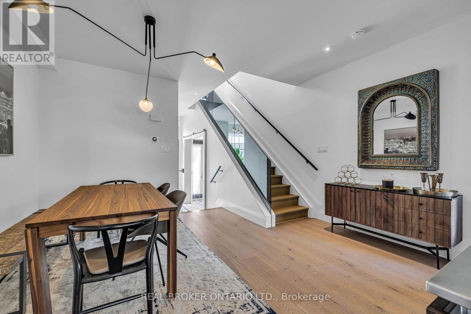 287 Dovercourt Avenue, Ottawa, Ontario  K1Z 7H4 - Photo 15 - X12430176