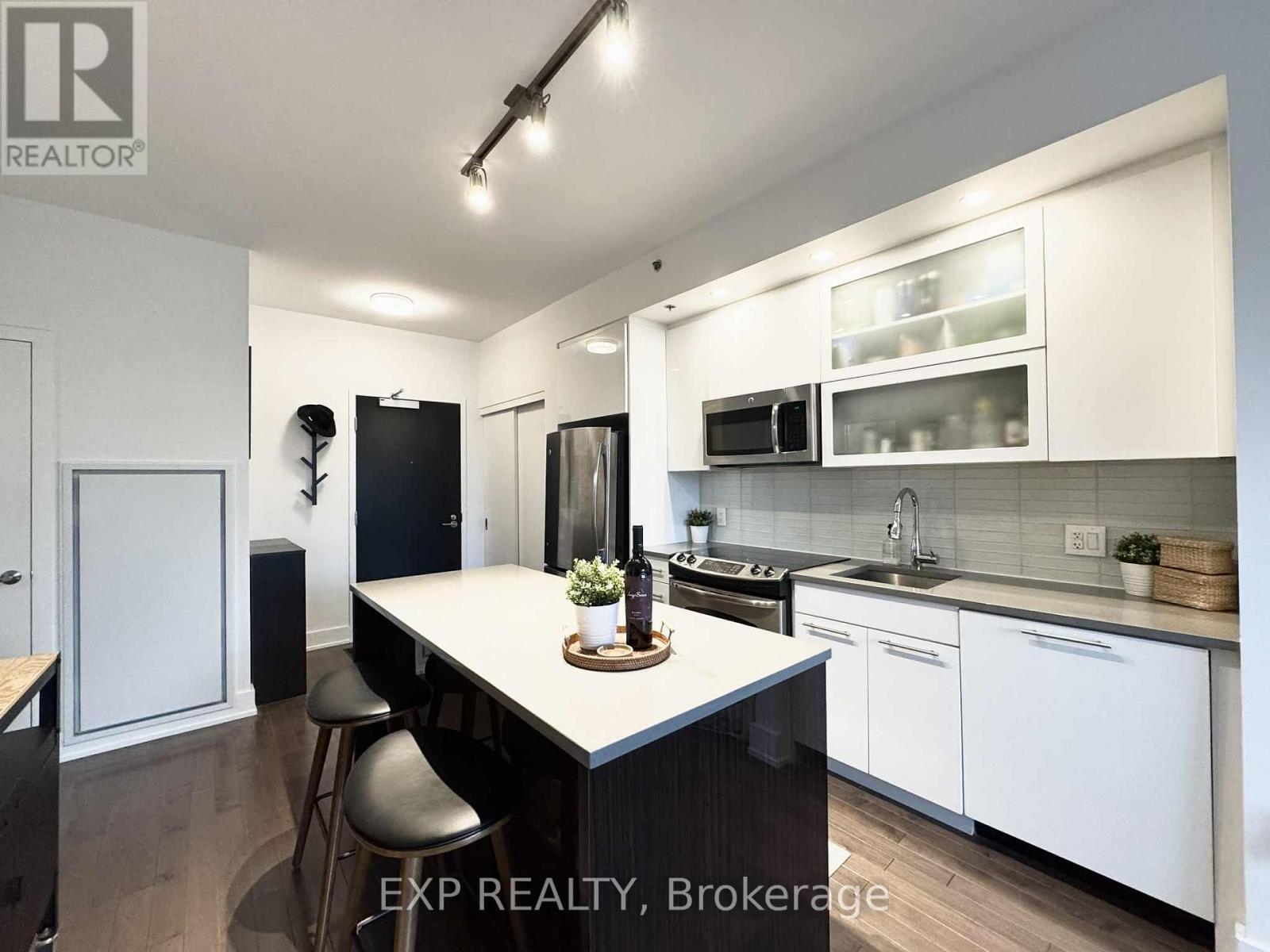 608 - 98 Richmond Road, Ottawa, Ontario  K1Z 0B2 - Photo 5 - X12430181