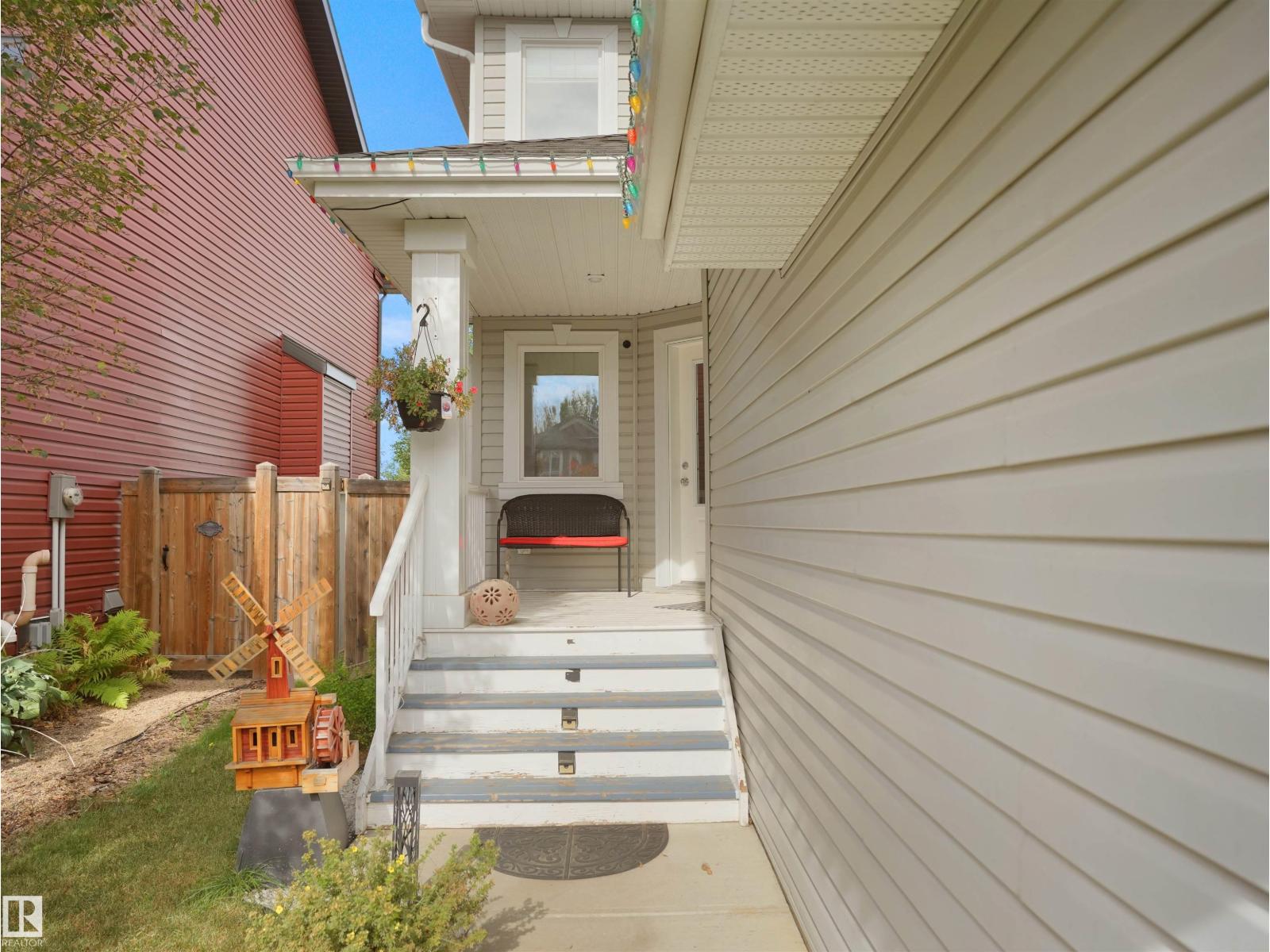 110 Rue Montalet, Beaumont, Alberta  T4X 0H8 - Photo 4 - E4459802