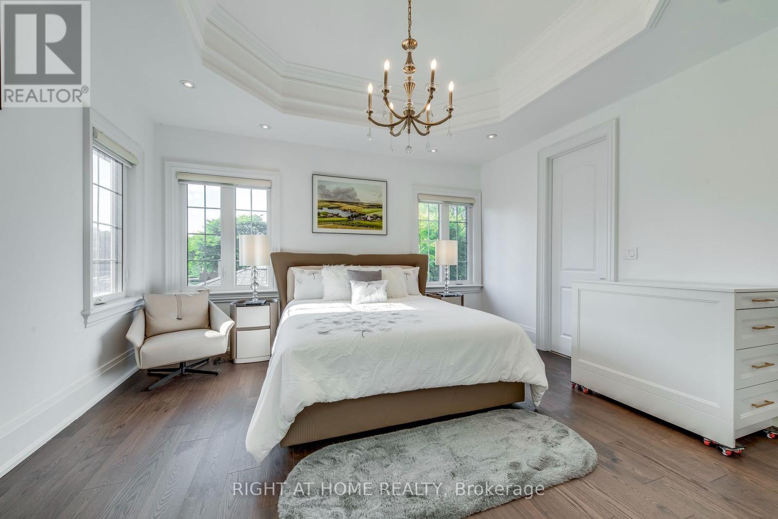 523 Brookside Drive, Oakville, Ontario  L6K 1R4 - Photo 22 - W12425330
