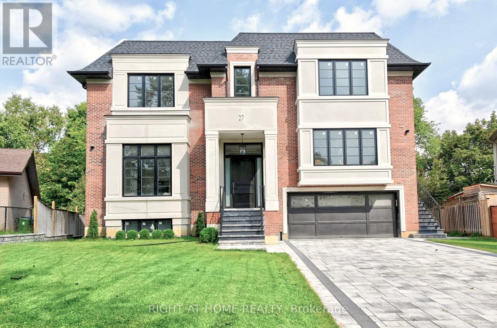 27 HURLINGHAM CRESCENT, Toronto, Ontario