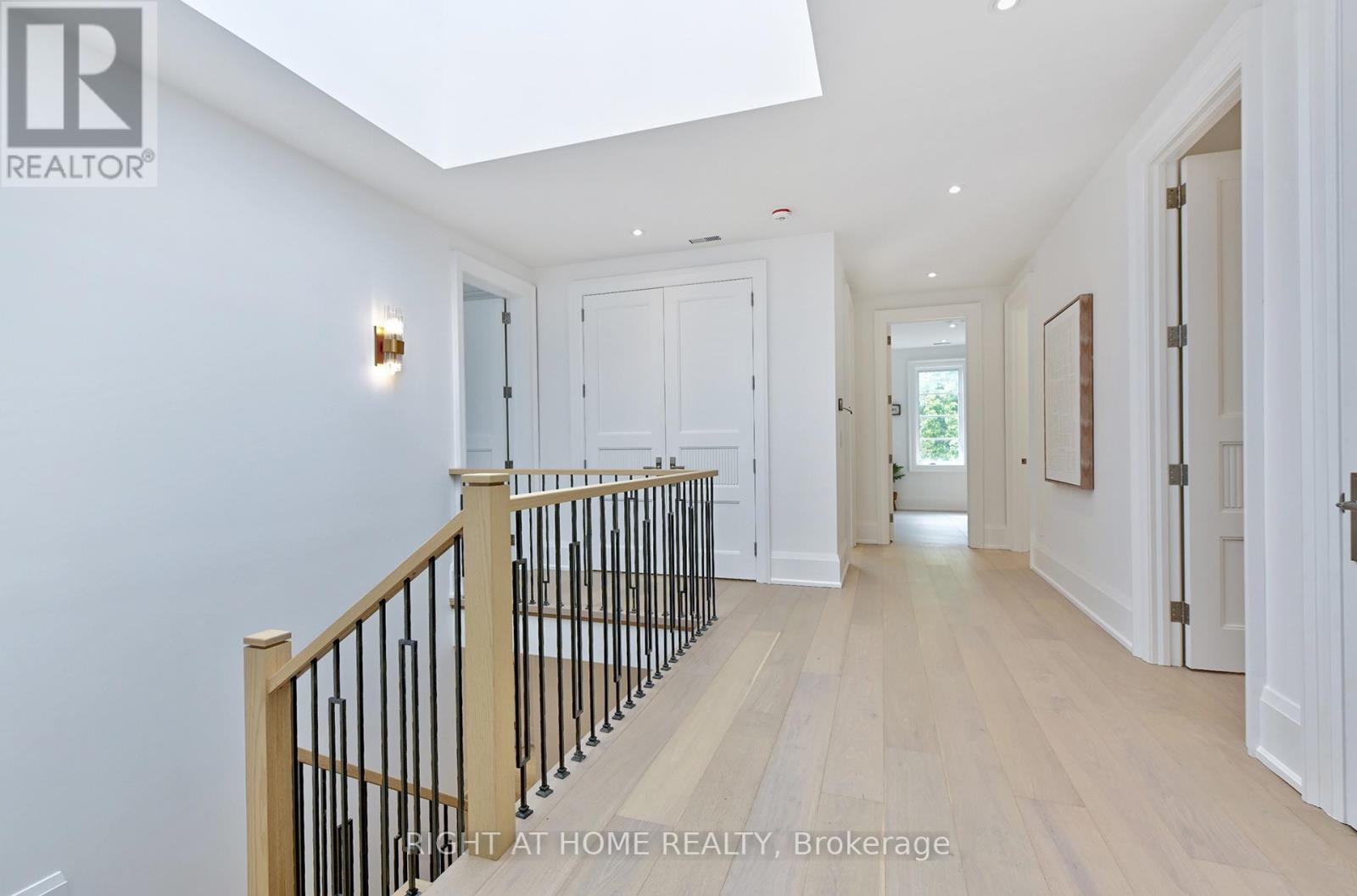 27 Hurlingham Crescent, Toronto, Ontario  M3B 2P9 - Photo 22 - C12430177