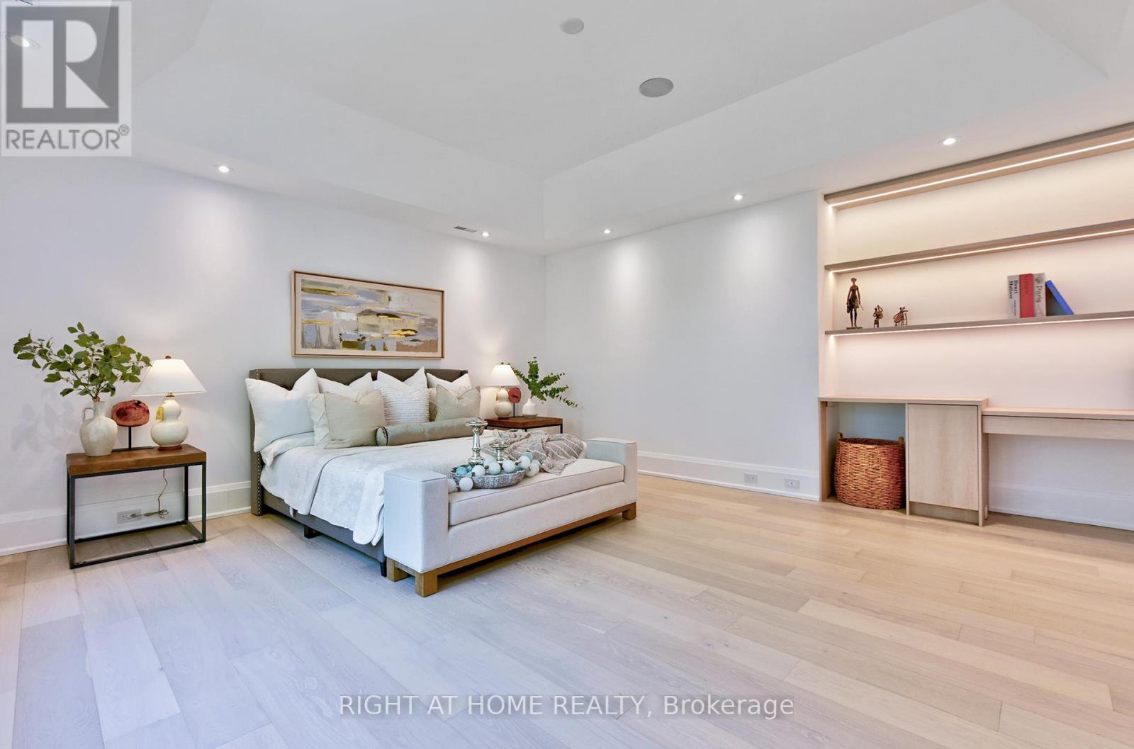 27 Hurlingham Crescent, Toronto, Ontario  M3B 2P9 - Photo 26 - C12430177