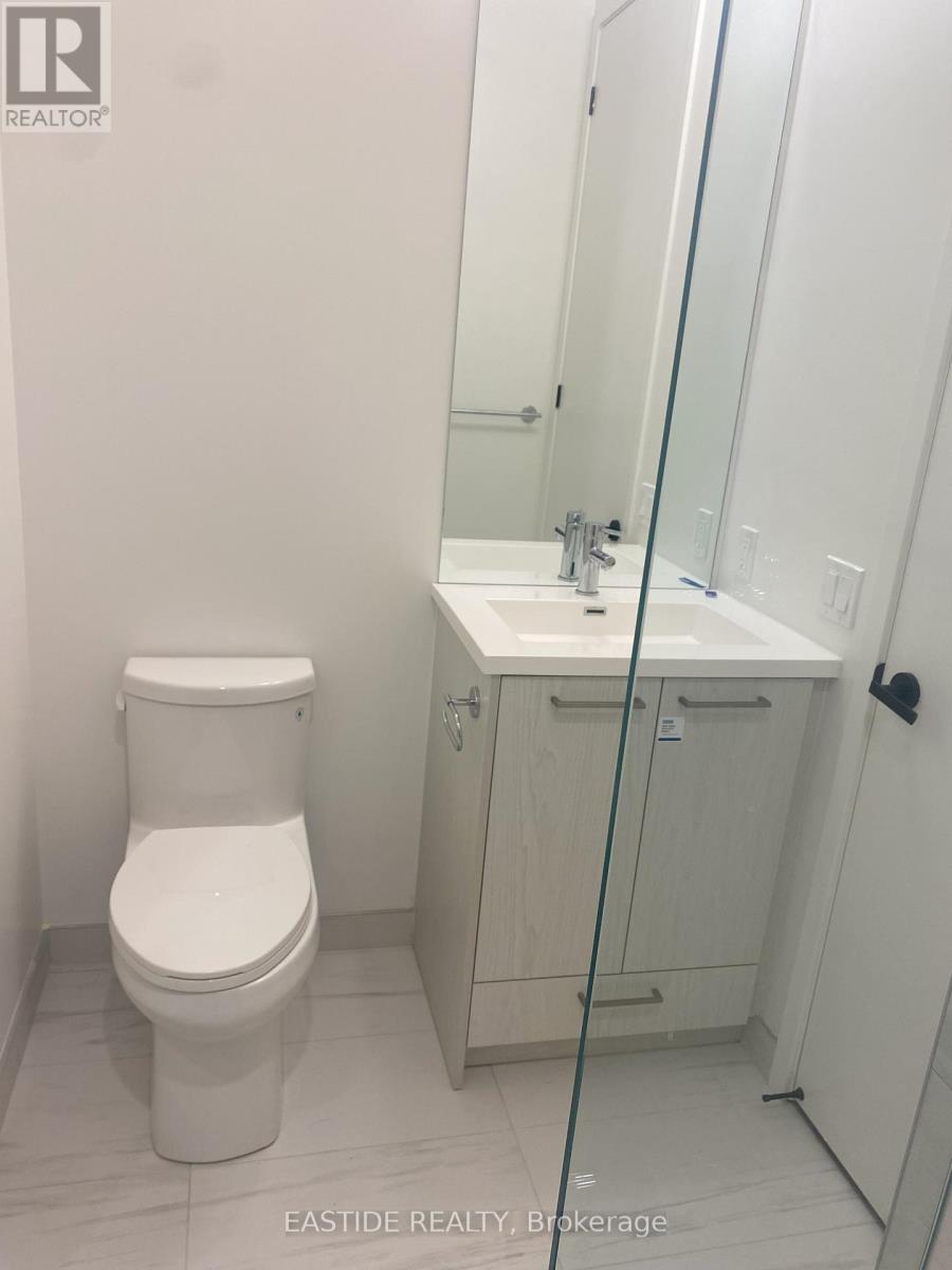 Unit#d109 - 28 Interchange Way, Vaughan, Ontario  L4K 0P8 - Photo 13 - N12427771