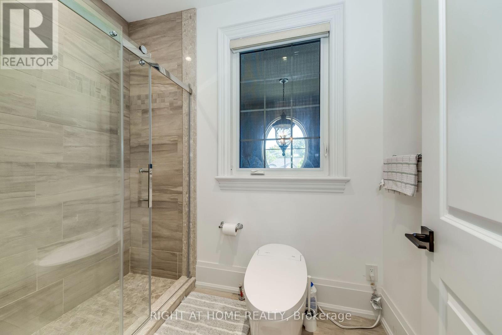 523 Brookside Drive, Oakville, Ontario  L6K 1R4 - Photo 28 - W12425330