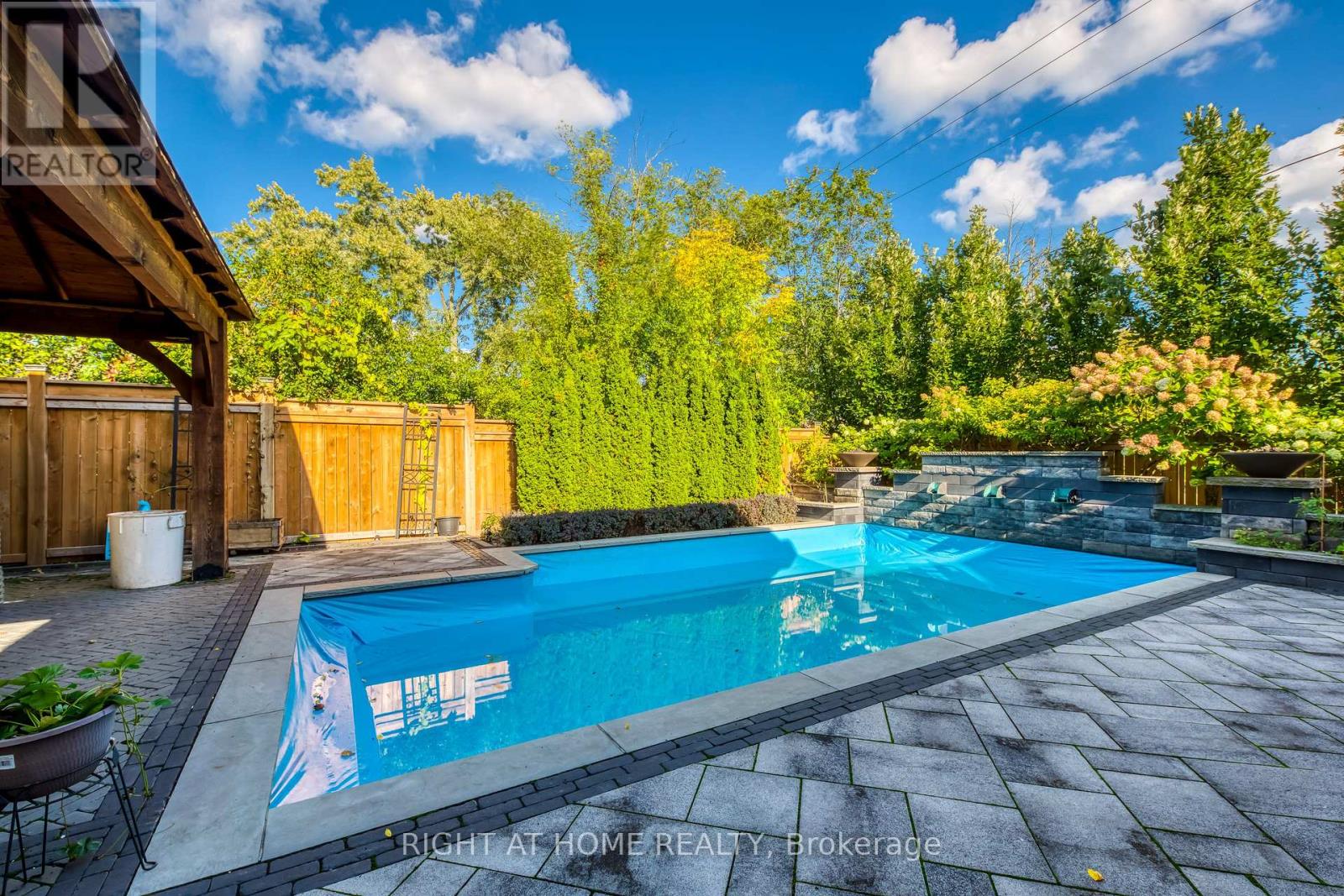 523 Brookside Drive, Oakville, Ontario  L6K 1R4 - Photo 39 - W12425330