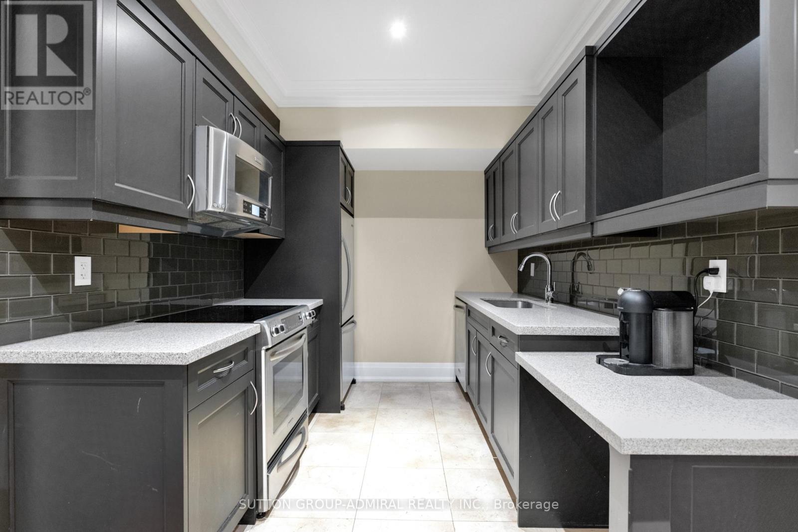 16 Flatbush Avenue, Vaughan, Ontario  L4L 8K3 - Photo 29 - N12430184