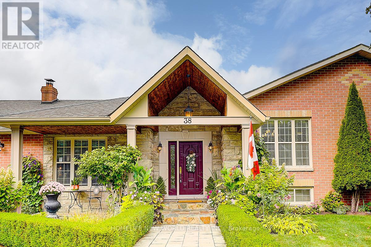 38 Audubon Way, Georgina, Ontario  L0E 1A0 - Photo 6 - N12425355