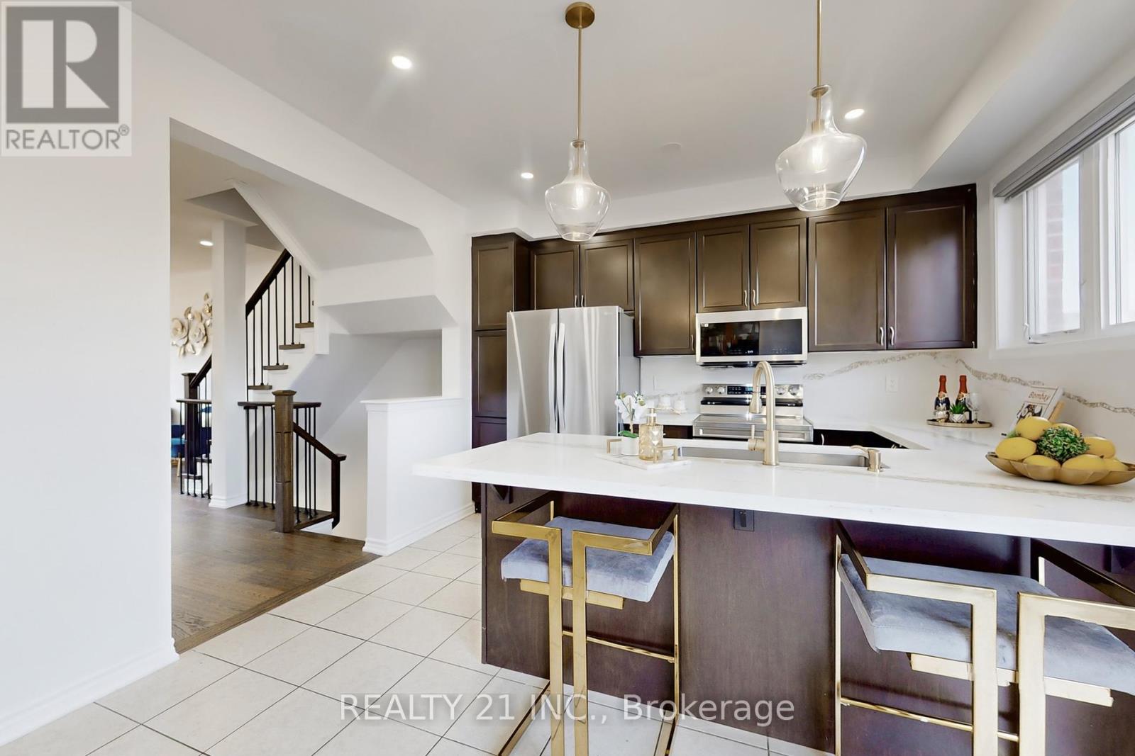 42 Heron Park Pl Place N, Toronto, Ontario  M1E 0B8 - Photo 11 - E12430189