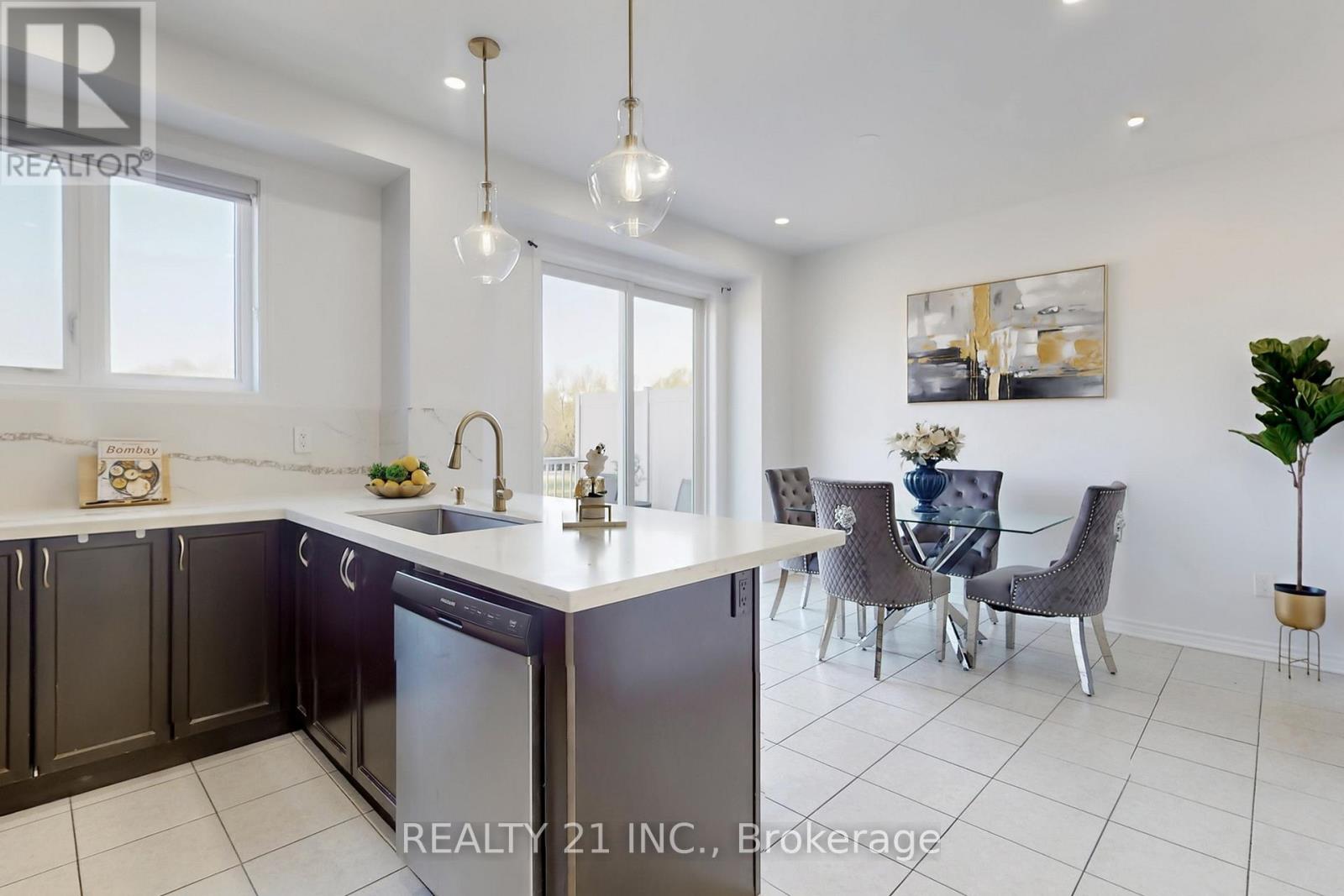 42 Heron Park Pl Place N, Toronto, Ontario  M1E 0B8 - Photo 14 - E12430189