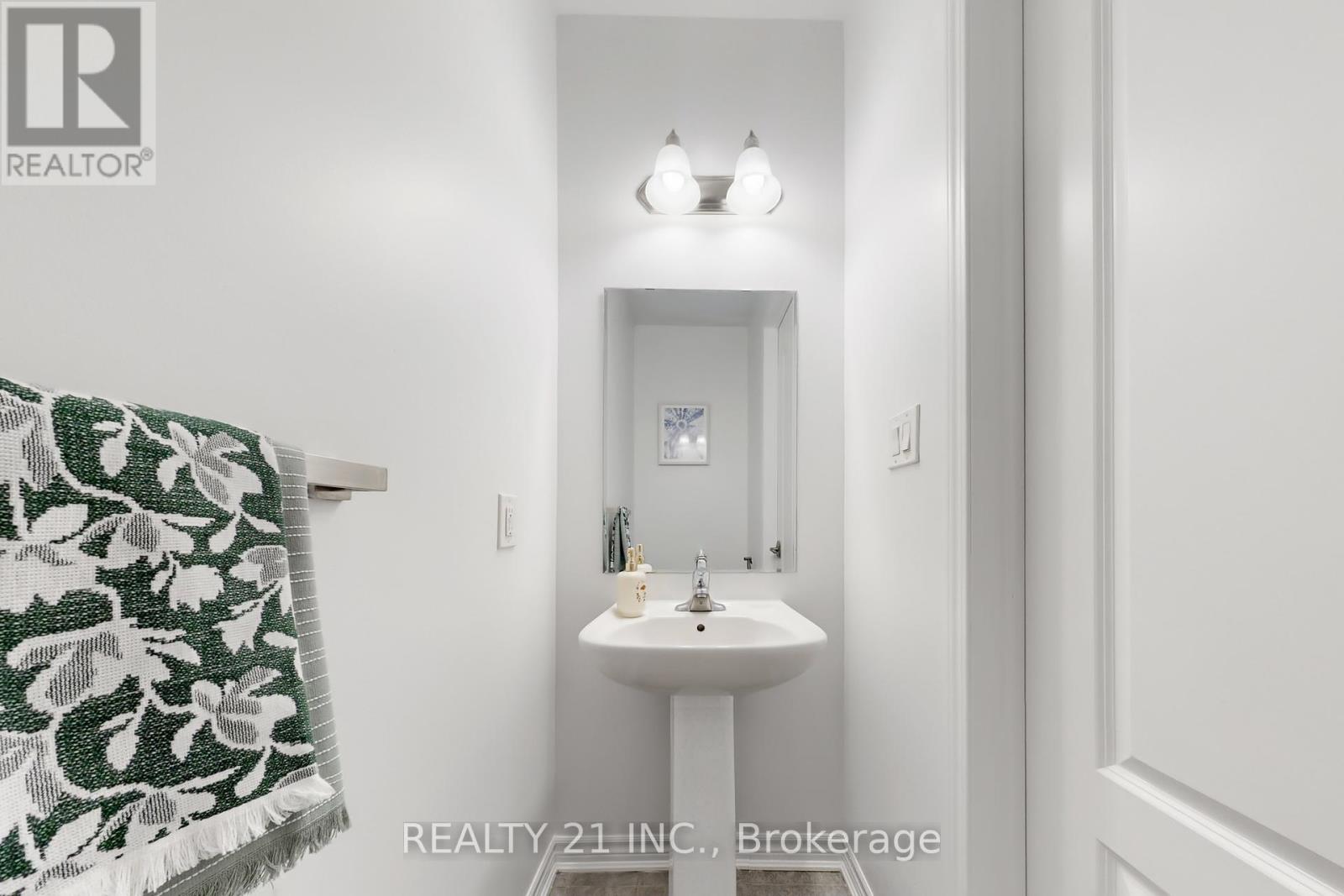 42 Heron Park Pl Place N, Toronto, Ontario  M1E 0B8 - Photo 15 - E12430189