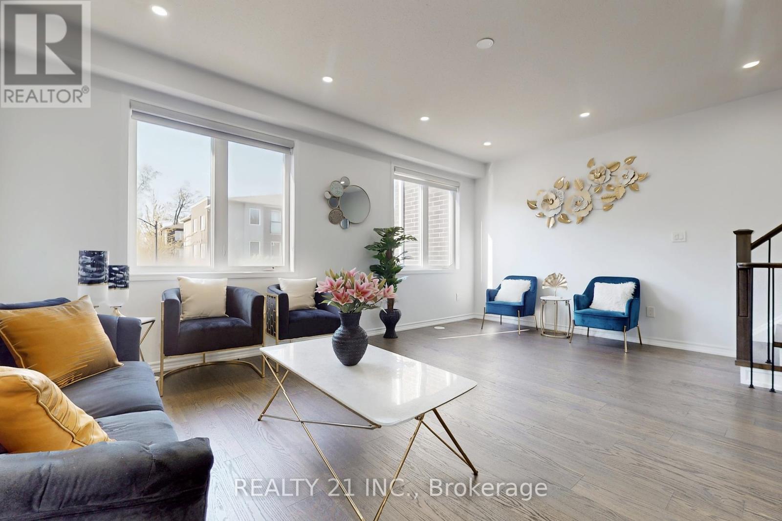 42 Heron Park Pl Place N, Toronto, Ontario  M1E 0B8 - Photo 8 - E12430189
