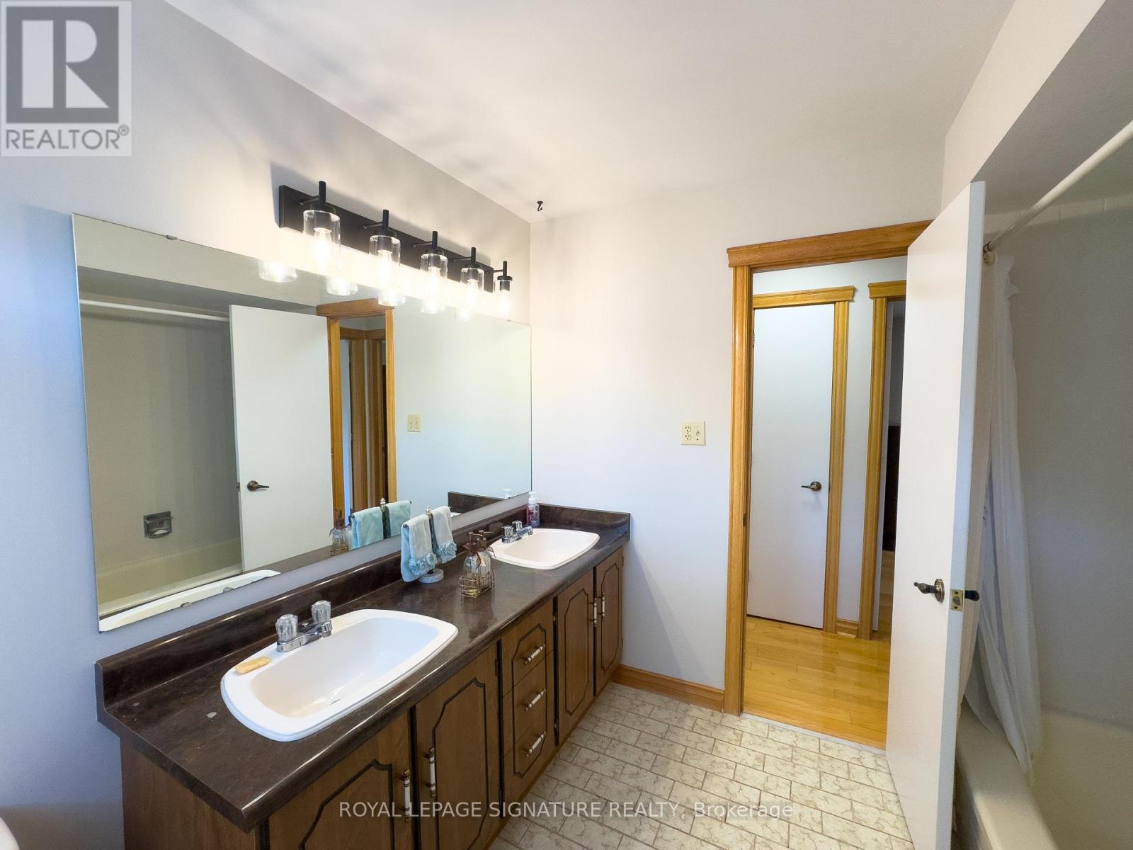 6 Satchell Boulevard, Toronto, Ontario  M1C 3B4 - Photo 26 - E12430119