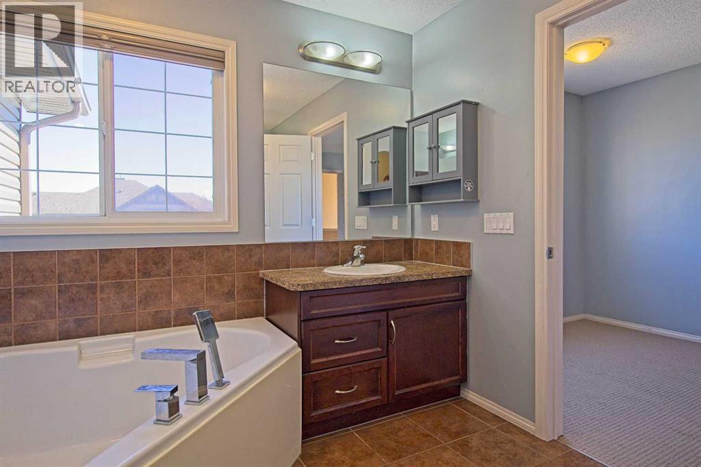 109 Bridlerange Place Sw, Calgary, Alberta  T2Y 0K8 - Photo 39 - A2254555