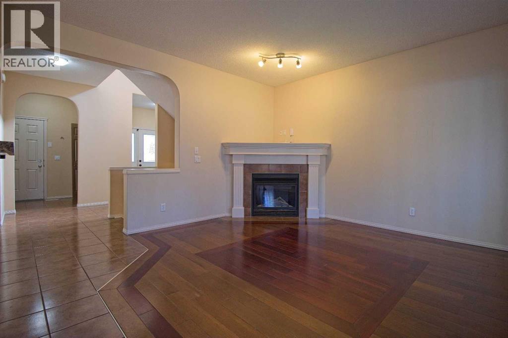 109 Bridlerange Place Sw, Calgary, Alberta  T2Y 0K8 - Photo 9 - A2254555