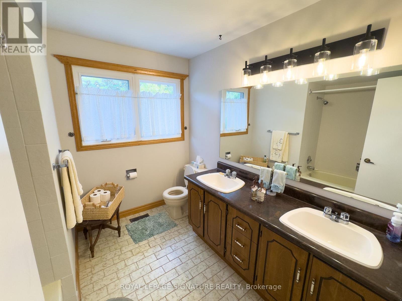 6 Satchell Boulevard, Toronto, Ontario  M1C 3B4 - Photo 25 - E12430119