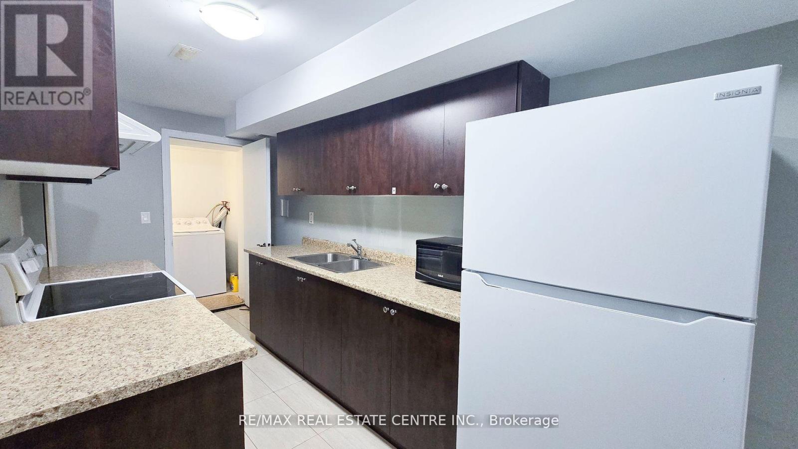 19 Lackington Street, Brampton, Ontario  L6X 5P1 - Photo 44 - W12430194