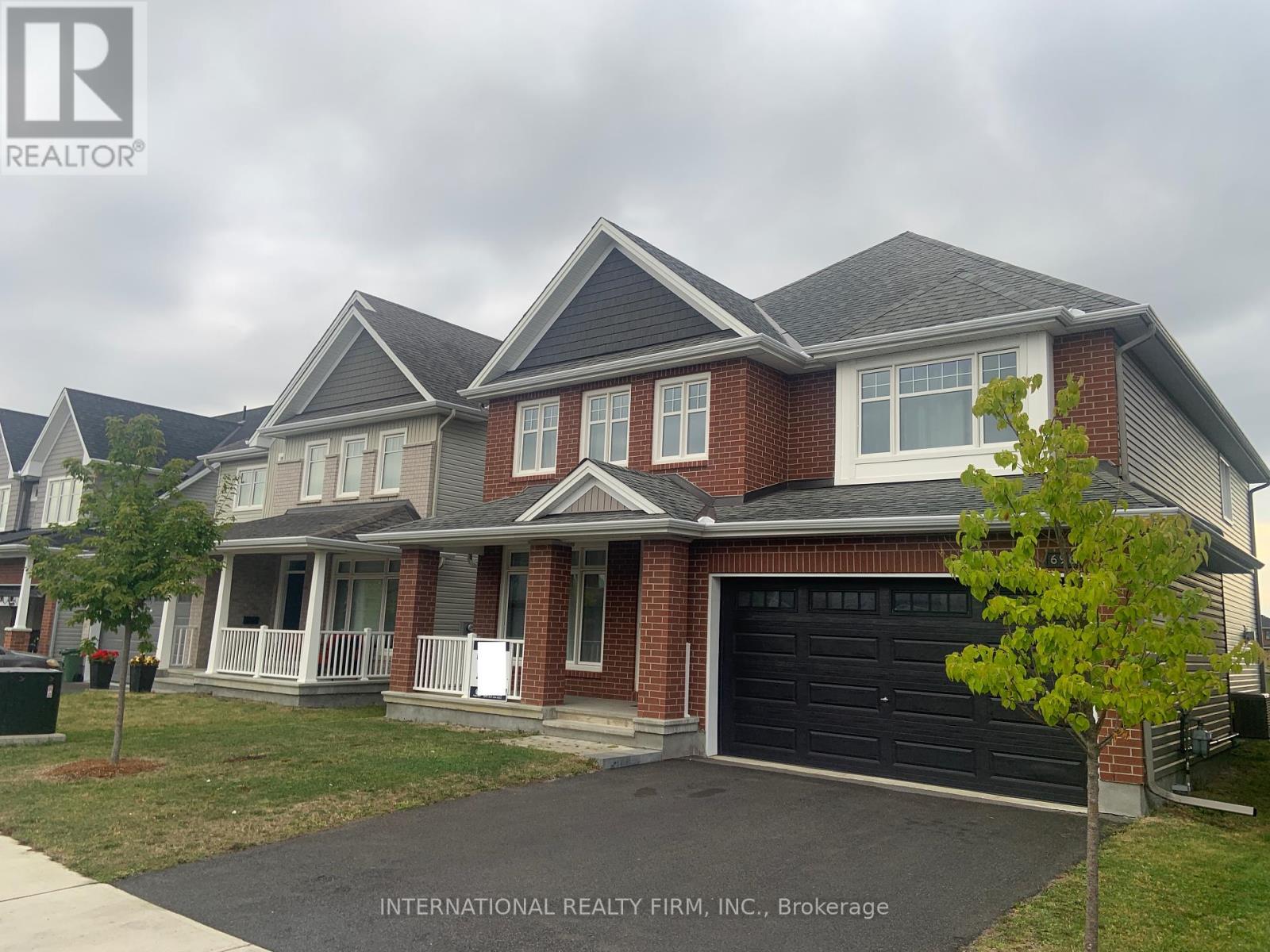 696 Moonflower Crescent, Ottawa, Ontario  K1T 0X8 - Photo 2 - X12345850