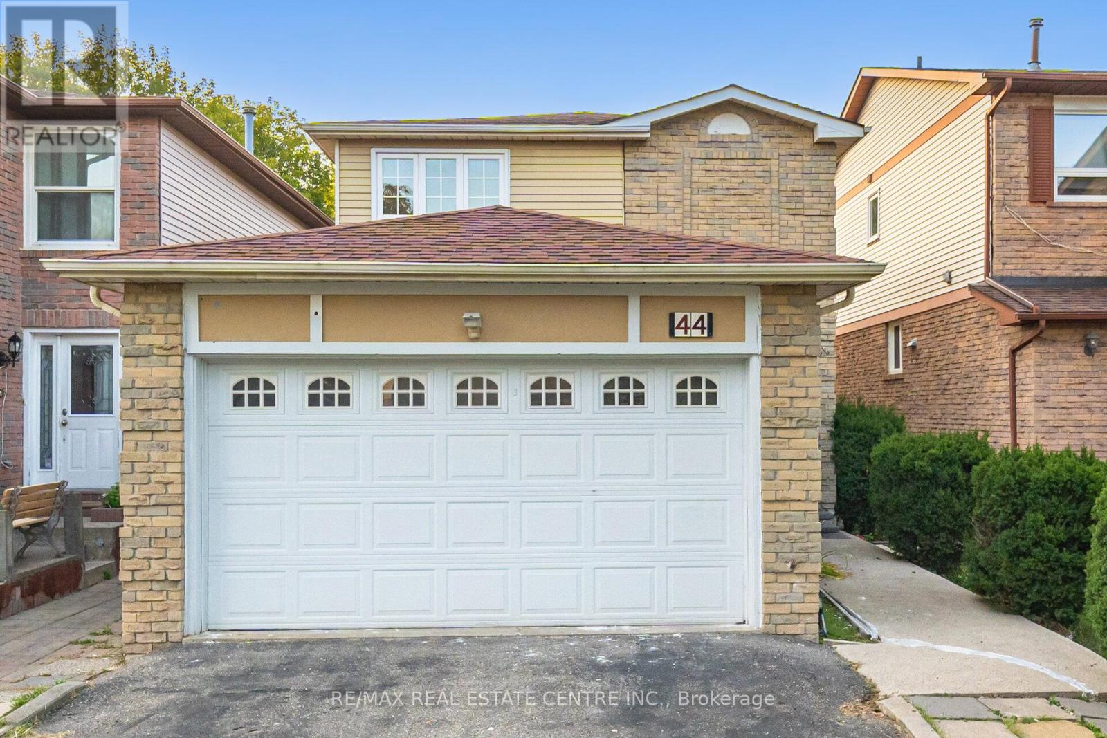 44 ABELARD AVENUE, Brampton, Ontario
