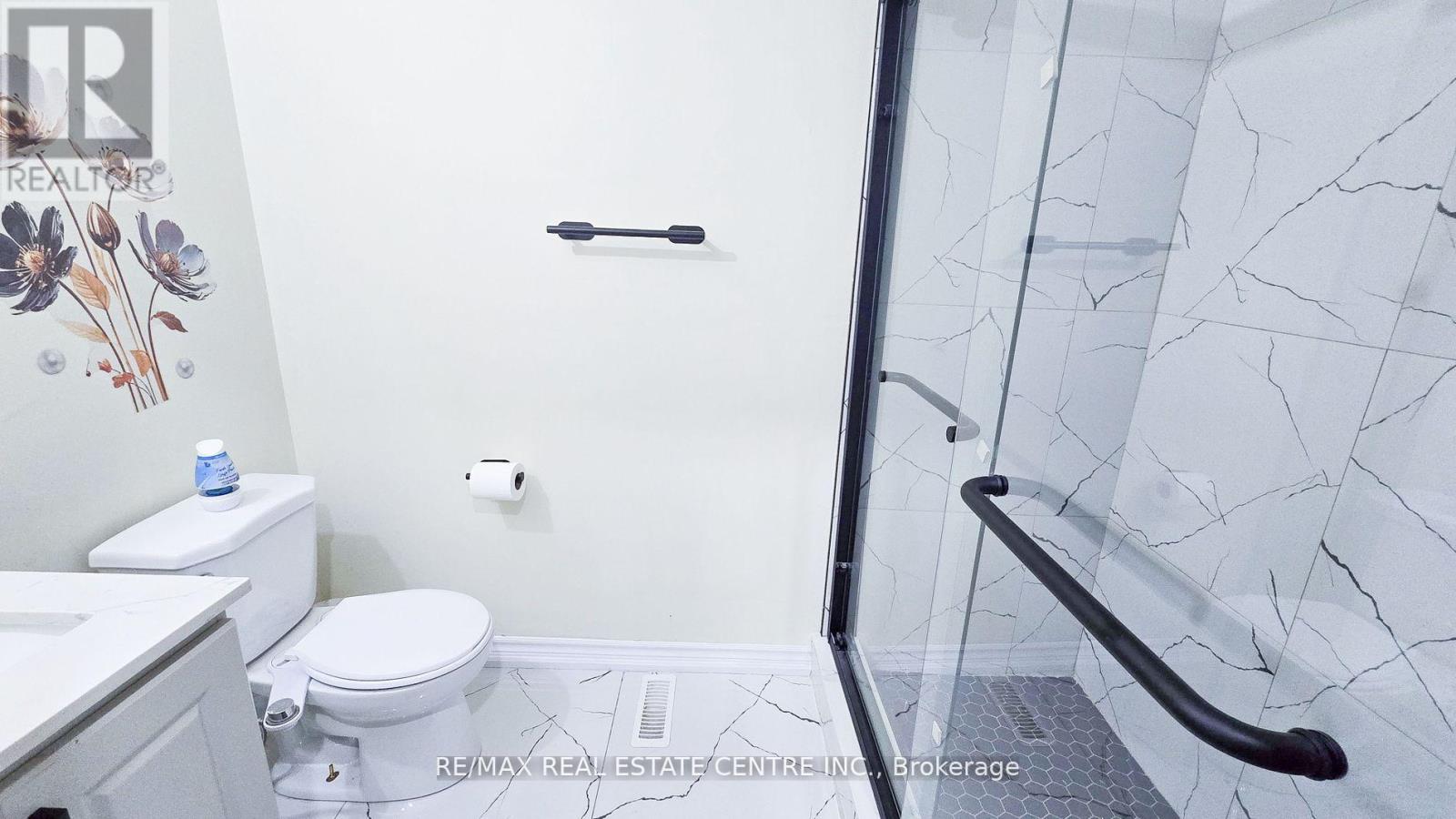 131 Seahorse Avenue, Brampton, Ontario  L6V 4N5 - Photo 16 - W12430200