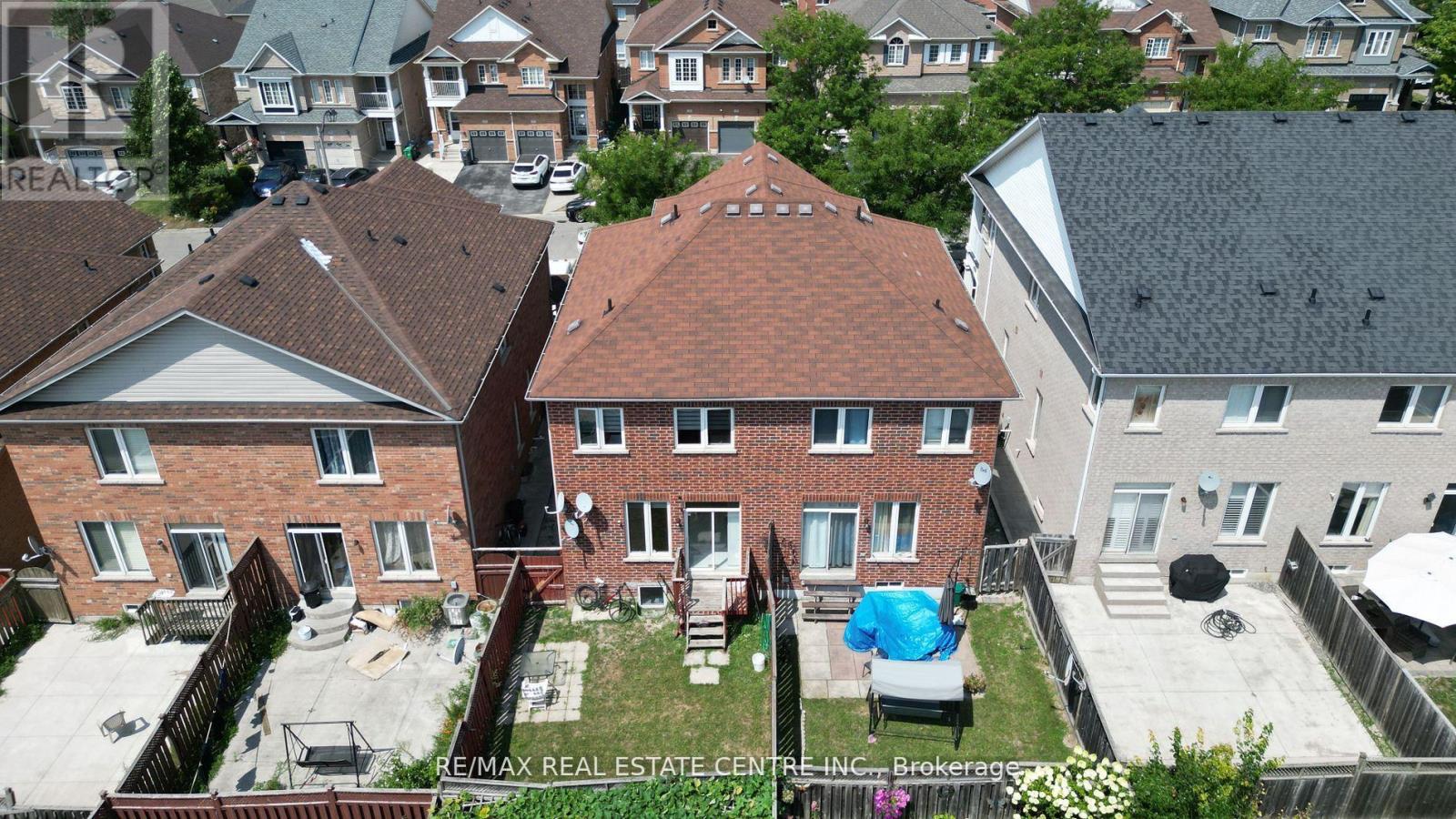 131 Seahorse Avenue, Brampton, Ontario  L6V 4N5 - Photo 37 - W12430200