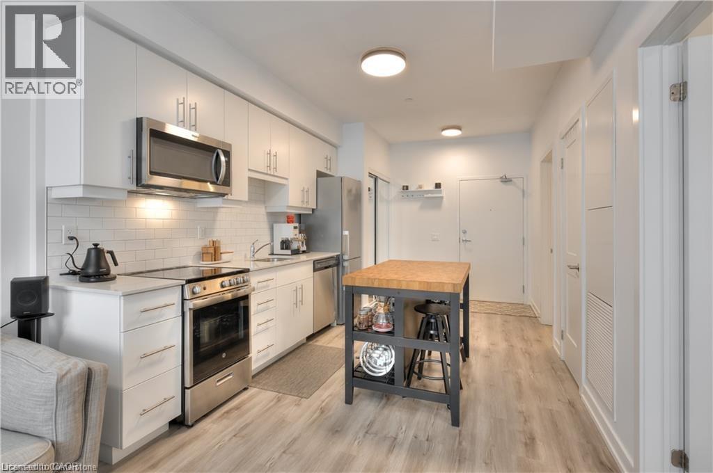 243 Northfield Drive E Unit# 204, Waterloo, Ontario  N2K 0H2 - Photo 2 - 40774127