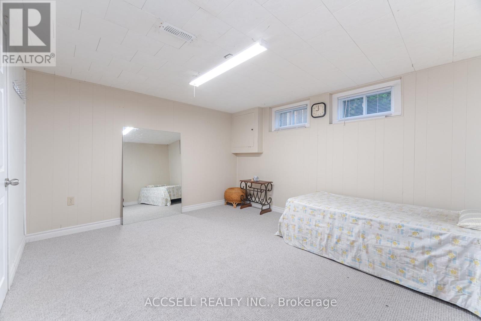 4 Tanner Circle, St. Catharines, Ontario  L2N 3M9 - Photo 38 - X12430202