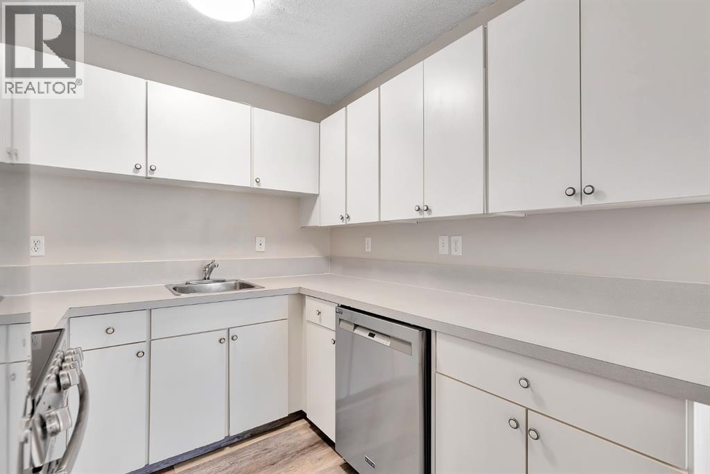 407d, 5601 Dalton Drive Nw, Calgary, Alberta  T3A 2E2 - Photo 5 - A2260451