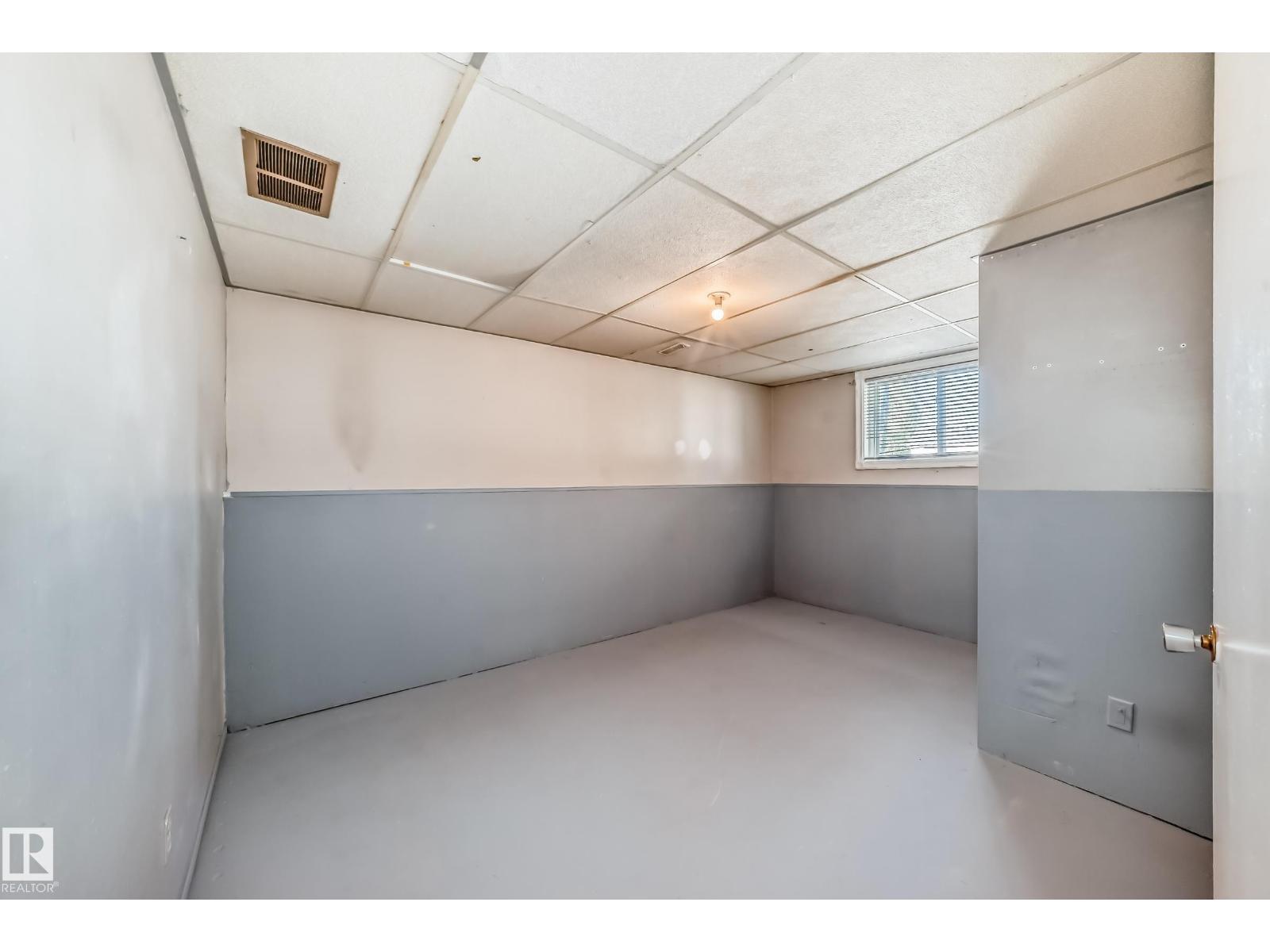 325 Warwick Rd Nw, Edmonton, Alberta  T5X 4R1 - Photo 40 - E4459810