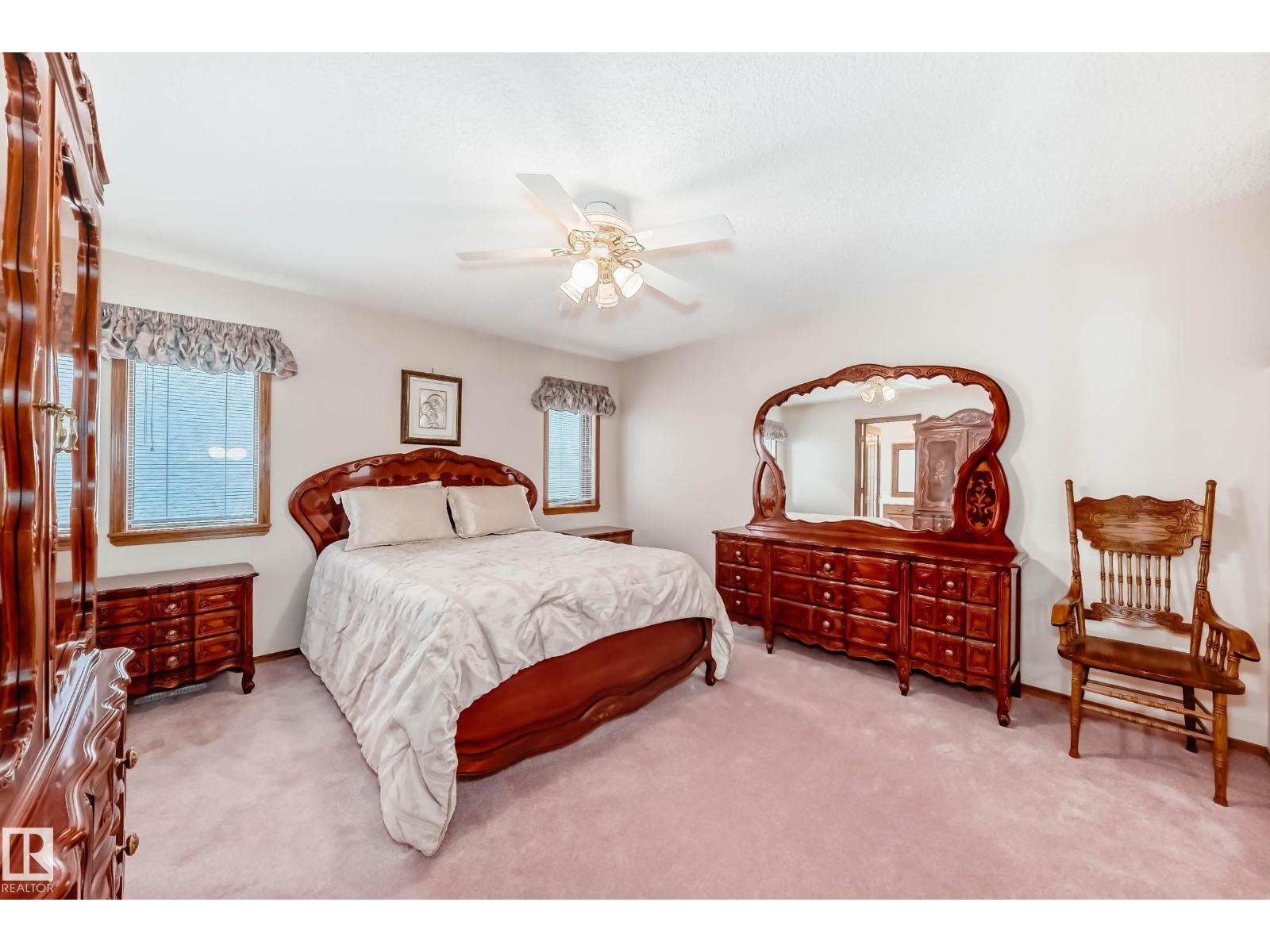 Property at 16135 56 ST NW image 2