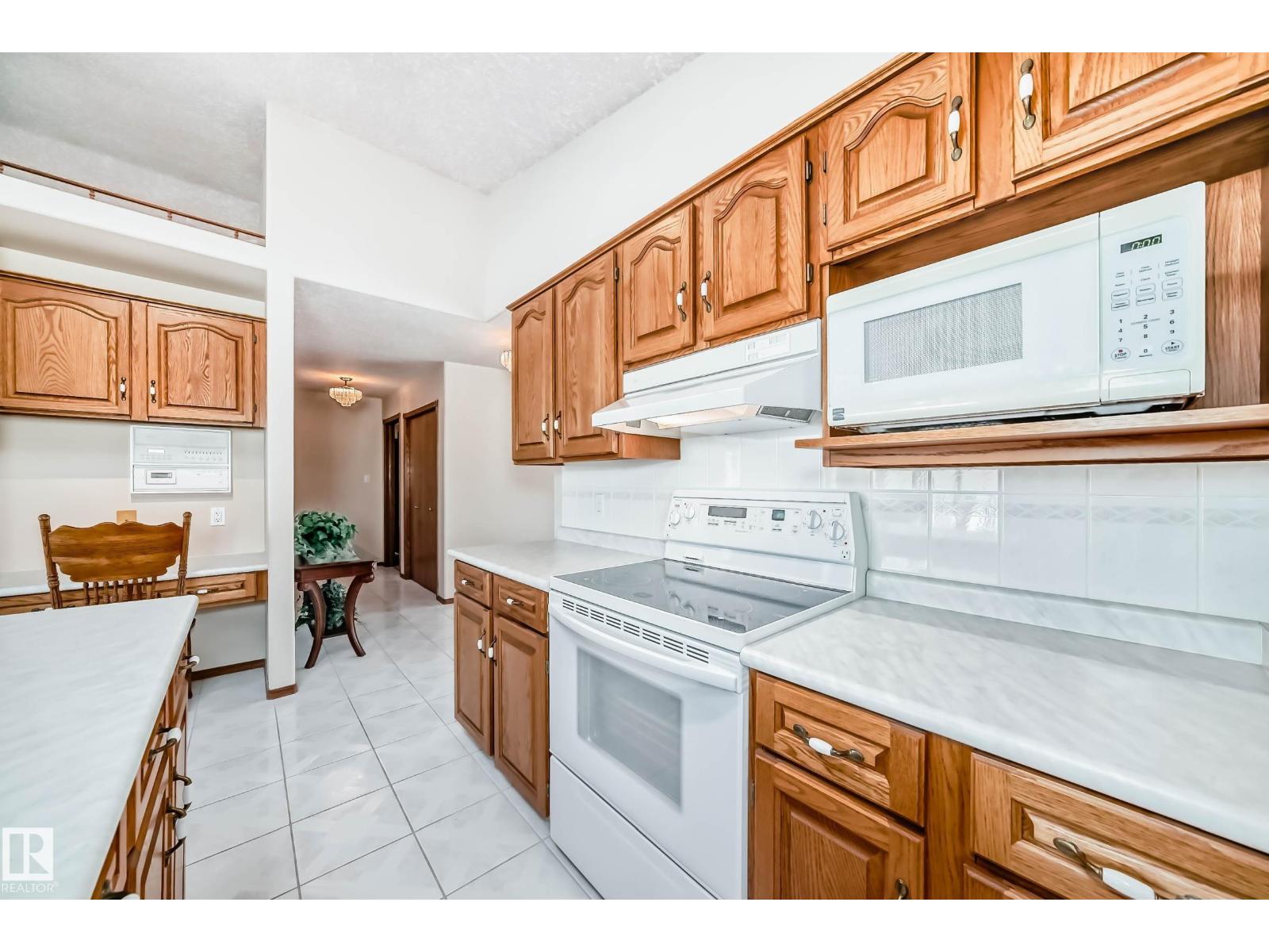 16135 56 St Nw, Edmonton, Alberta  T5Y 2T9 - Photo 9 - E4459812