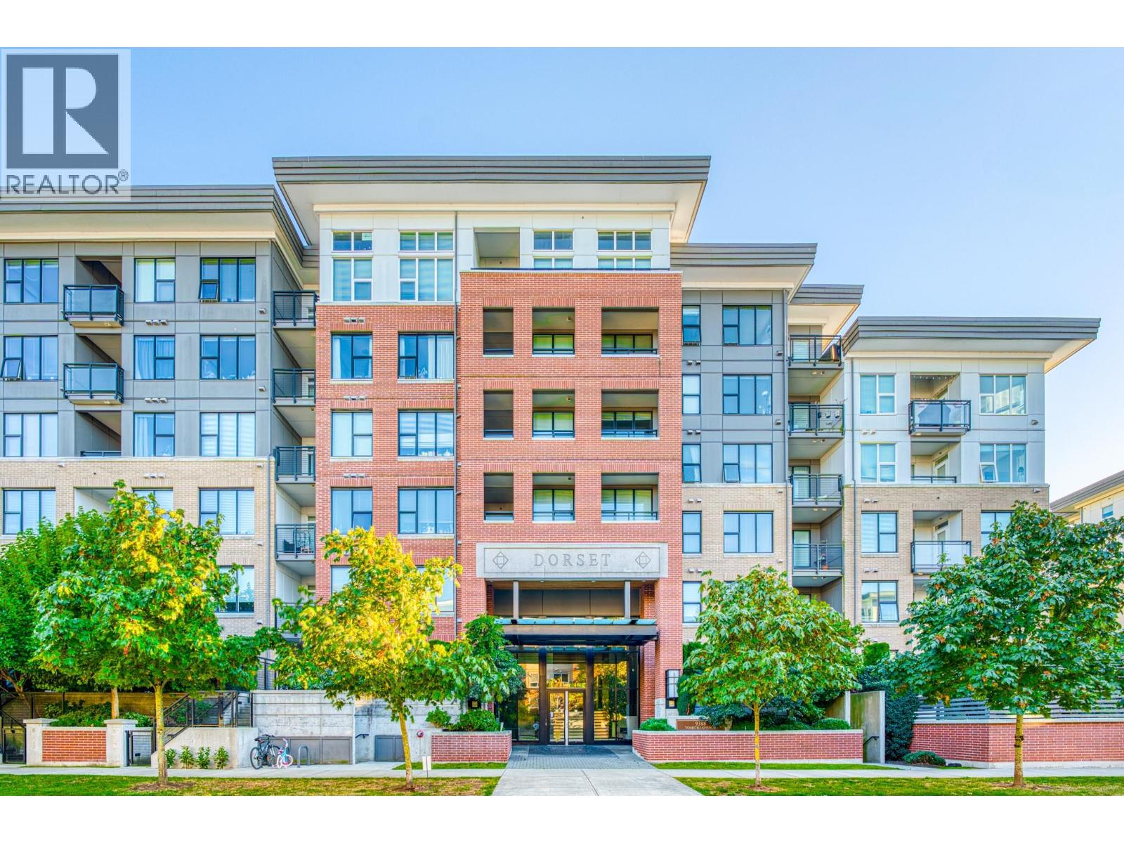 320 9388 TOMICKI AVENUE, Richmond, British Columbia