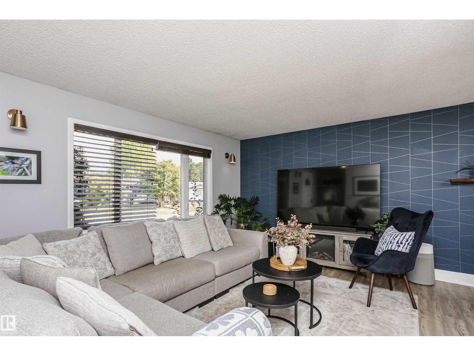 12027 143 Av Nw, Edmonton, Alberta  T5X 3T7 - Photo 10 - E4459814