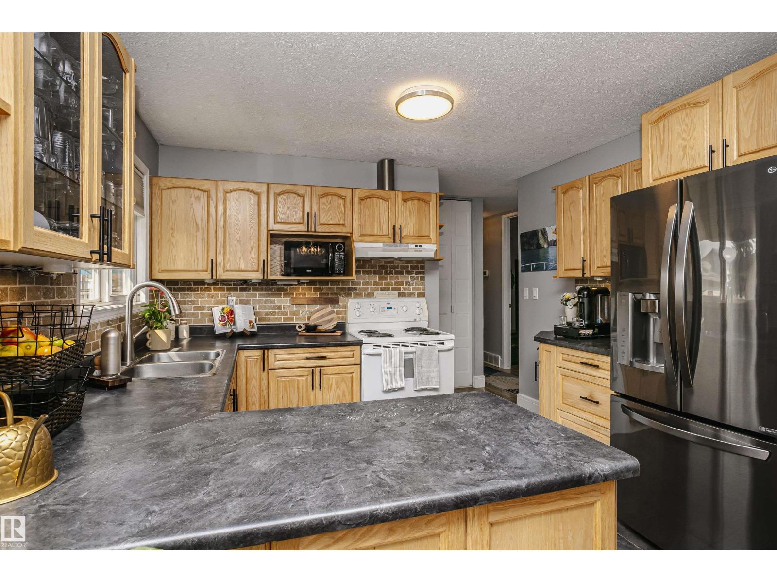 12027 143 Av Nw, Edmonton, Alberta  T5X 3T7 - Photo 18 - E4459814
