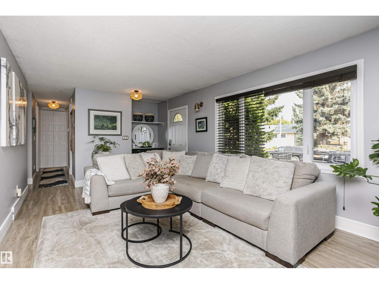 12027 143 Av Nw, Edmonton, Alberta  T5X 3T7 - Photo 9 - E4459814